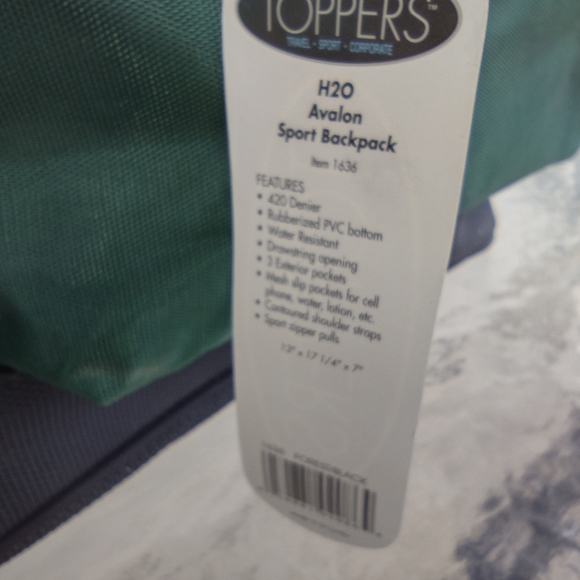 Toppers H2O Avalon Sport Backpack 1636 Forest/Blk - Picture 11 of 13